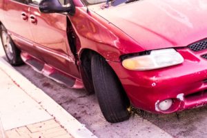 Cleveland, OH – Injuries reported in Car Crash on I-90